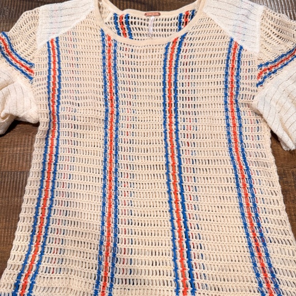 Free People size XS Knit Shirt - Picture 5 of 6